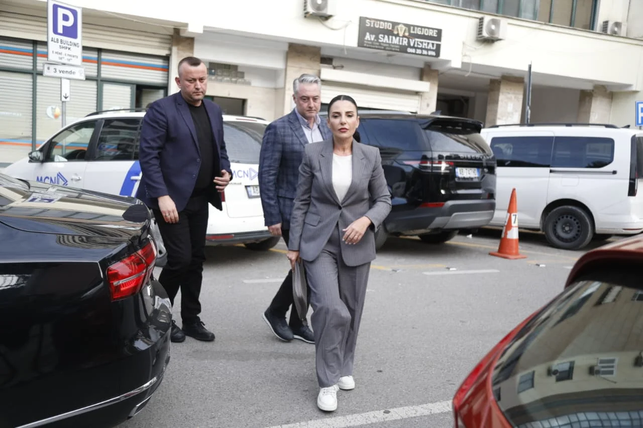 SPAK notifies Balluku of final charges: rigged tenders, corruption and money laundering