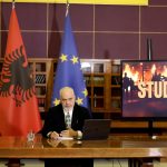 Policia e tij i nxori syrin, ai doli “shpëtimtar”. Familja e Erjonit e demaskon Ramën: “paguam ne, jo shteti! Stop propagandës!”