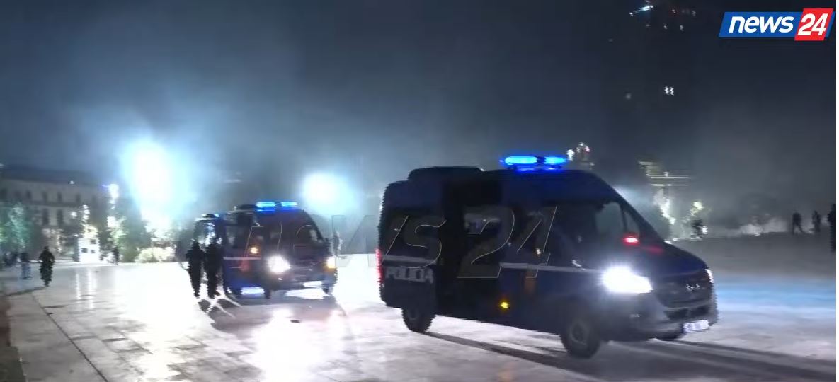 Protesta e sotme/ Mes të lënduarve edhe një i mitur dhe përfaqësues të medias, 310 të lënduar që prej 13 tetorit